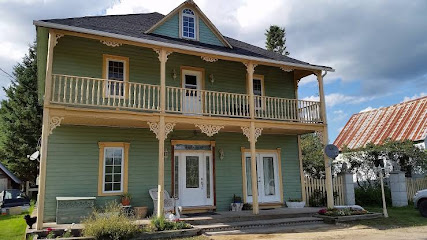 Front facade of The McAlpine House